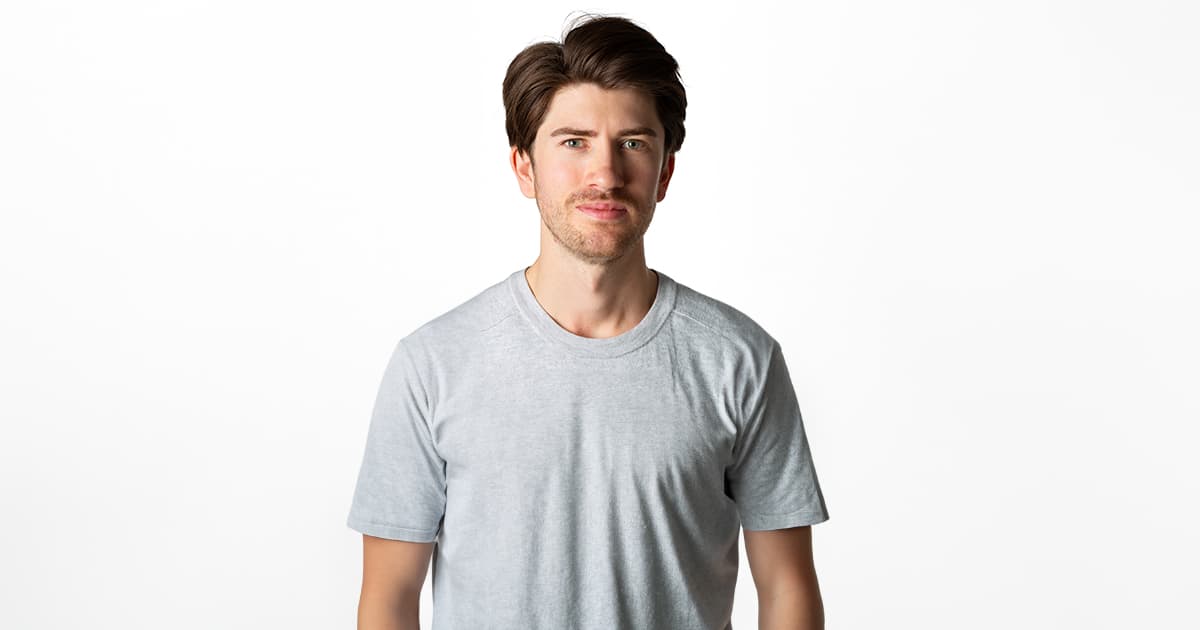 Porträtt av Calle Ros-Pehrson, pressansvarig kommunikatör på Tekniska museet, som berättar hur Mynewsdesk hjälpt dem nå nya målgrupper genom träffsäkra pressmeddelanden och mediebevakning.